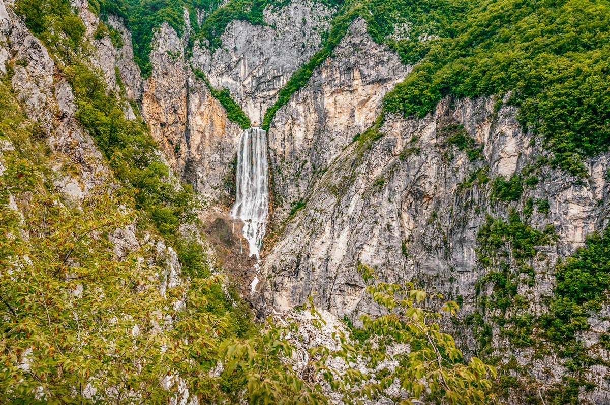 Boka Wasserfall im Soca Tal