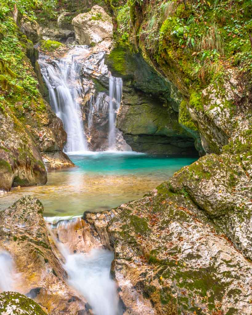 Wasserfall-in-Slowenien Naturnaher Wasserfall